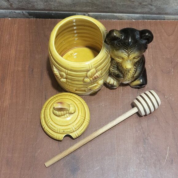 Vintage Beehive Bear Honey Pot With Lid Honey Wood Dipper Jar Server - Picture 4 of 13
